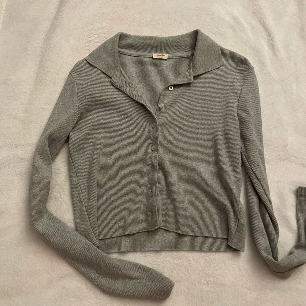 Brandy Melville top